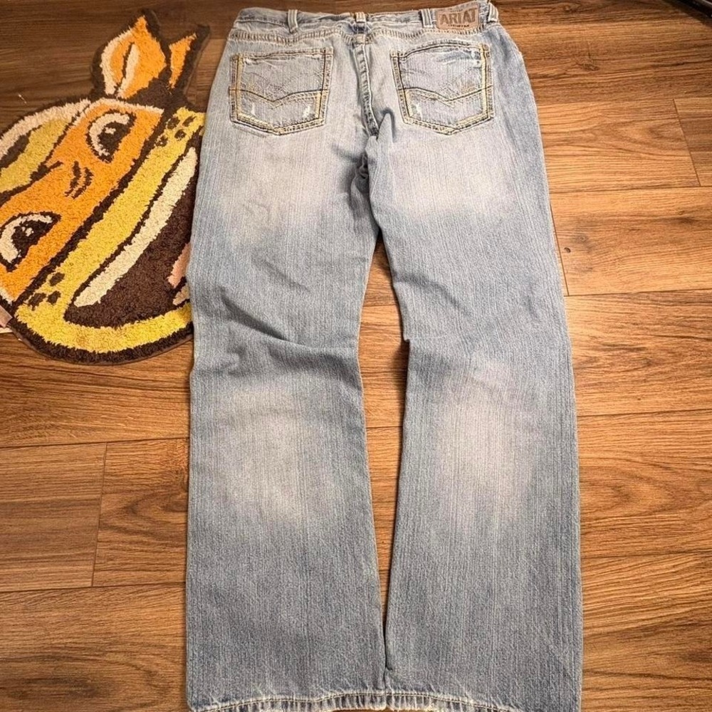 Y2K Ariat light wash straight boot cut distressed jeans (0151) - Picture 4 of 5